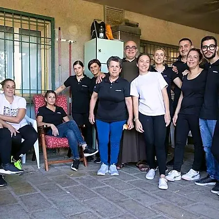 بيت شباب Oasi Francescana Sant'ignazio Da Làconi