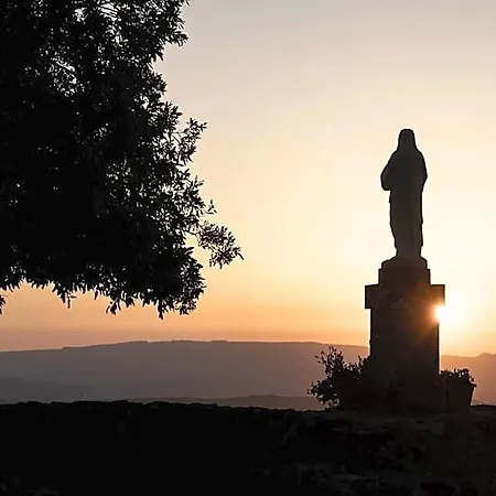 Oasi Francescana Sant'ignazio Da بيت شباب Làconi