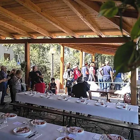 بيت شباب Oasi Francescana Sant'ignazio Da *
