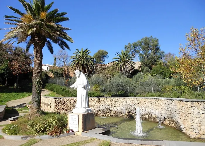 Oasi Francescana Sant'ignazio Da *